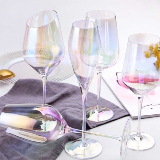 Luxury colorful transparent champagne glasses (1)